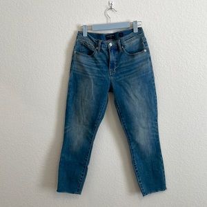 Lucky Brand Cropped Jeans